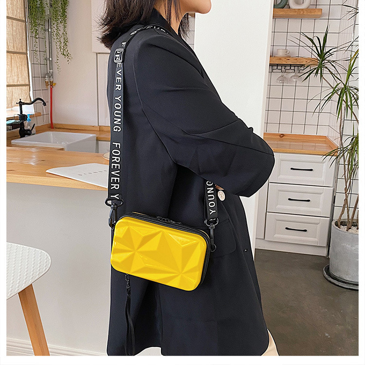 Nowa 7-calowa Duża Mała Kwadra – Women'S Elle Bags recenzja i cena