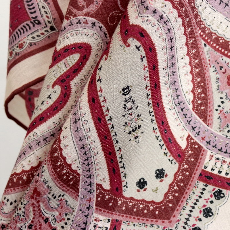 Mała apaszka paisley 65 cm, rę – Women Bags Handmade recenzja i cena